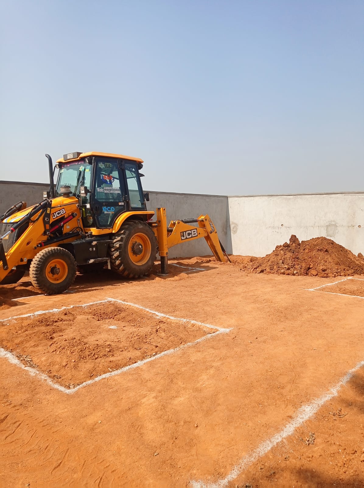 Mechanical excavation for Redsoul Villa foundations
