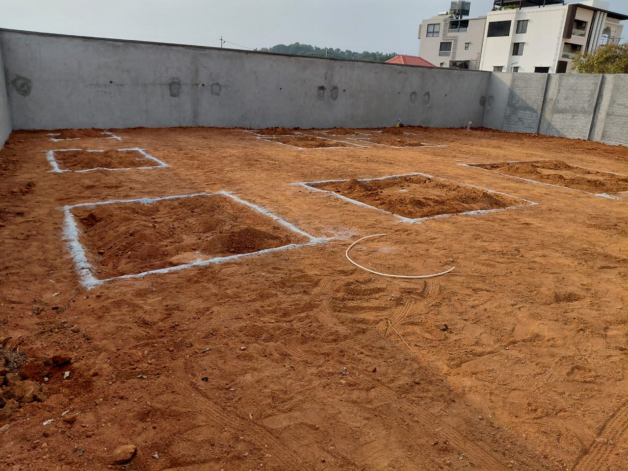 Setting-out markings for the Redsoul Villa foundations